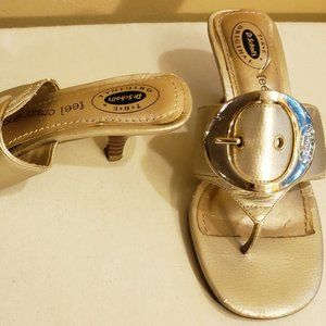 Dr. Scholl’s “Zodiac” thong sandal kitten heels7.5